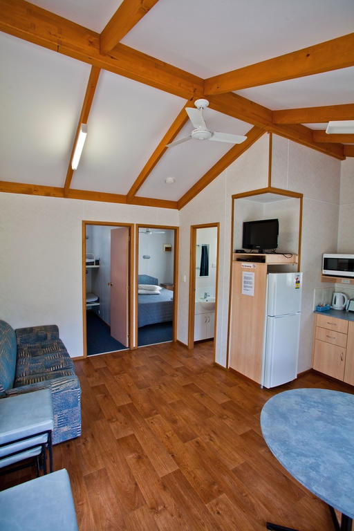 Wagga Wagga Beach Caravan Park Hotel Pokój zdjęcie