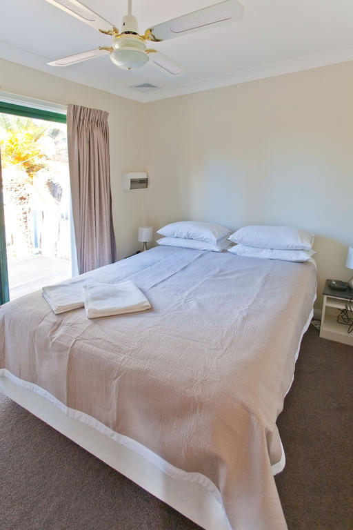 Wagga Wagga Beach Caravan Park Hotel Pokój zdjęcie